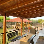בית נופש Sunset Luxury Potidea